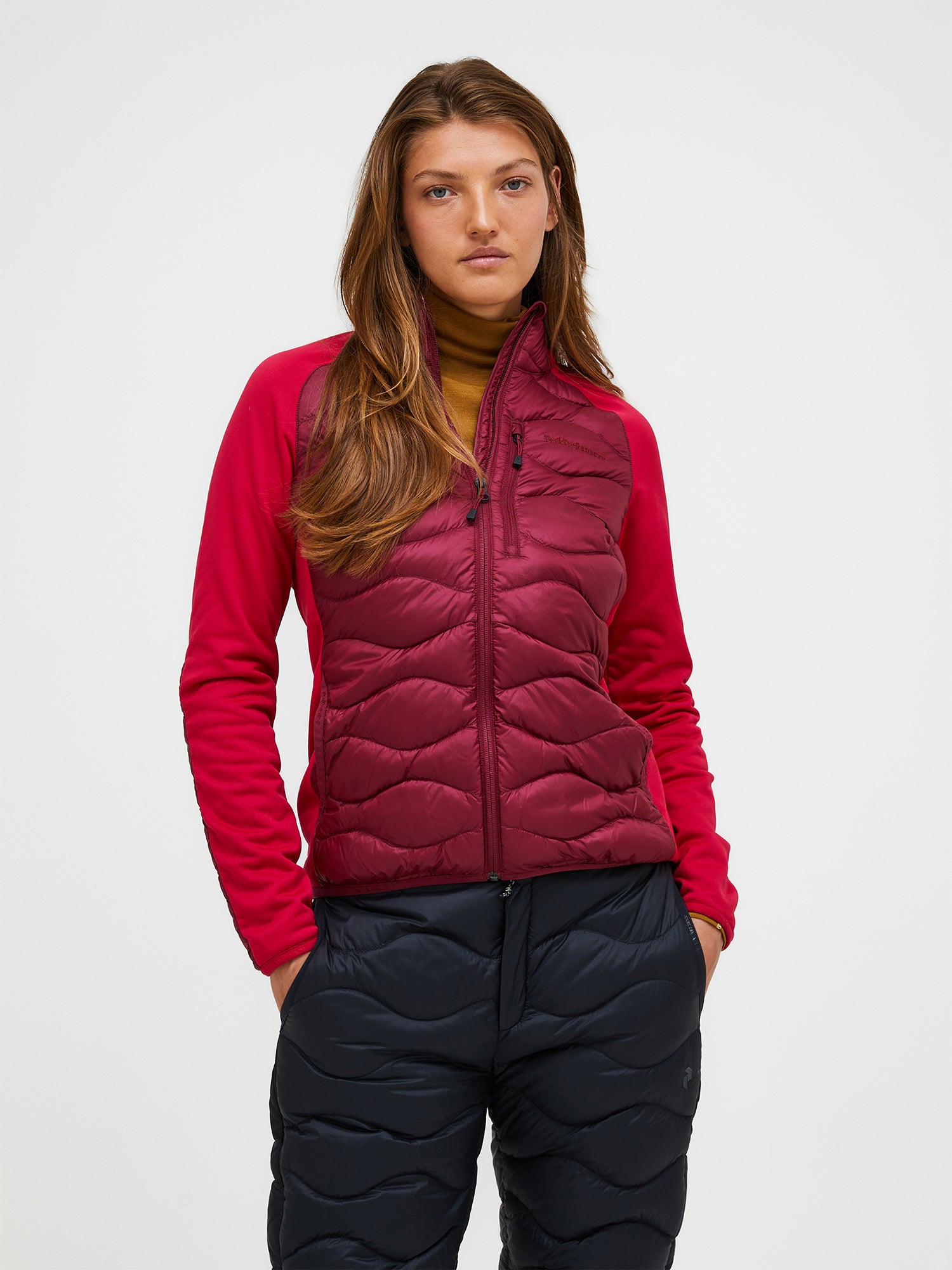 FW25新着】ヘリウム ハイブリッド ダウン ジャケット ウィメンズ