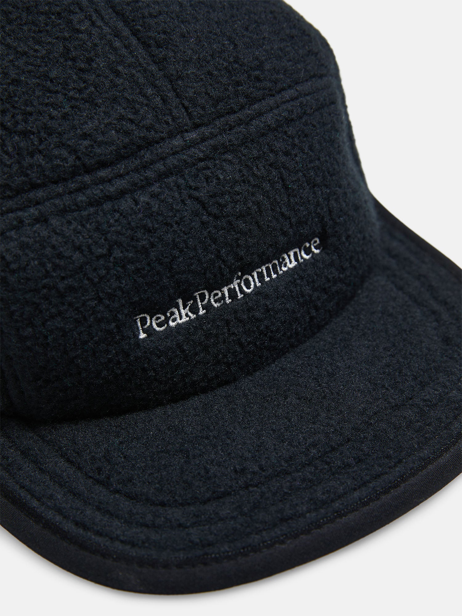 【クリーニング済/格安】Peak Performance Anima クリーニング済/格安】Peak Performance Anima