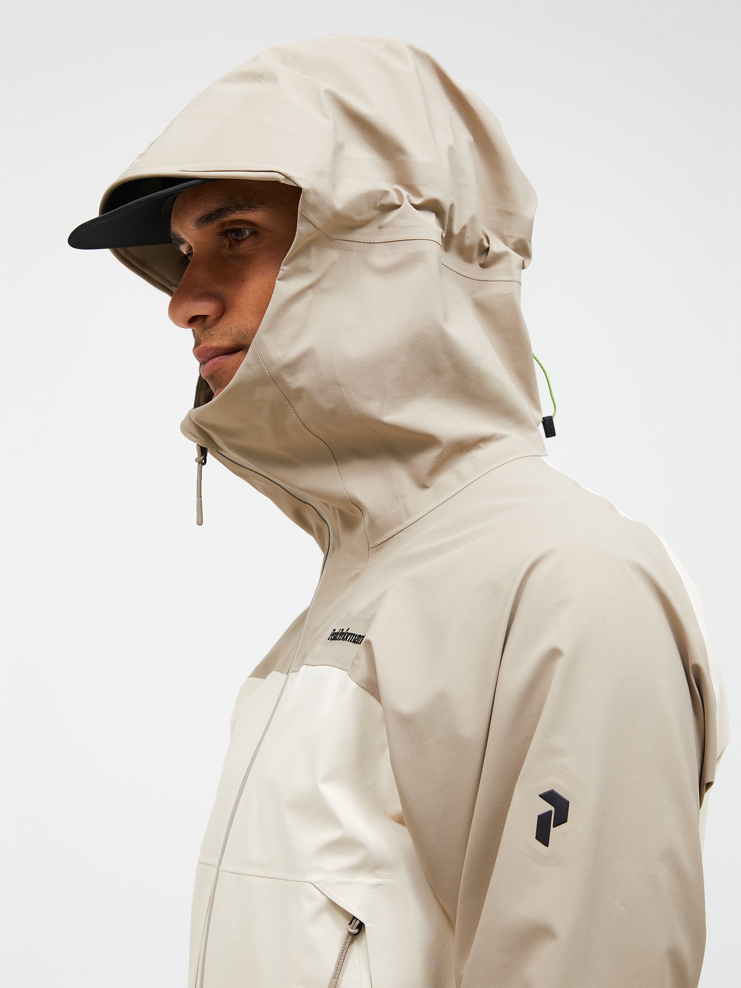 SS25新着】ビスライト GORE-TEX C-KNIT™ 3L シェル ジャケット SS25新着】ビスライト GORE-TEX C-KNIT™ 3L シェル ジャケット