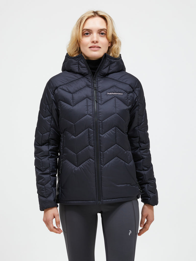 【FW25新着】エレベート インサレーテッド フード ジャケット ウィメンズ