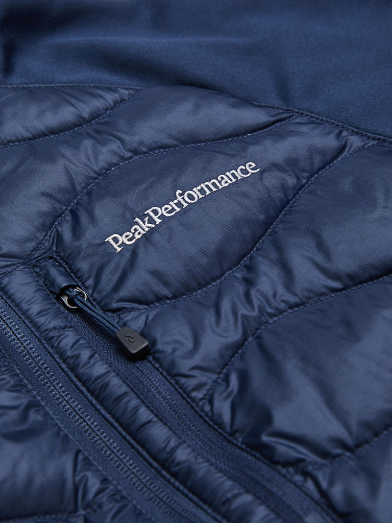 【FW25新着】ヘリウム ハイブリッド ダウン フード ウィメンズ