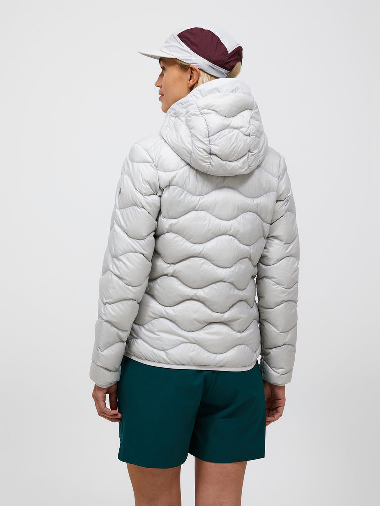 【FW26新着】ヘリウム ダウン フード ジャケット ウィメンズ