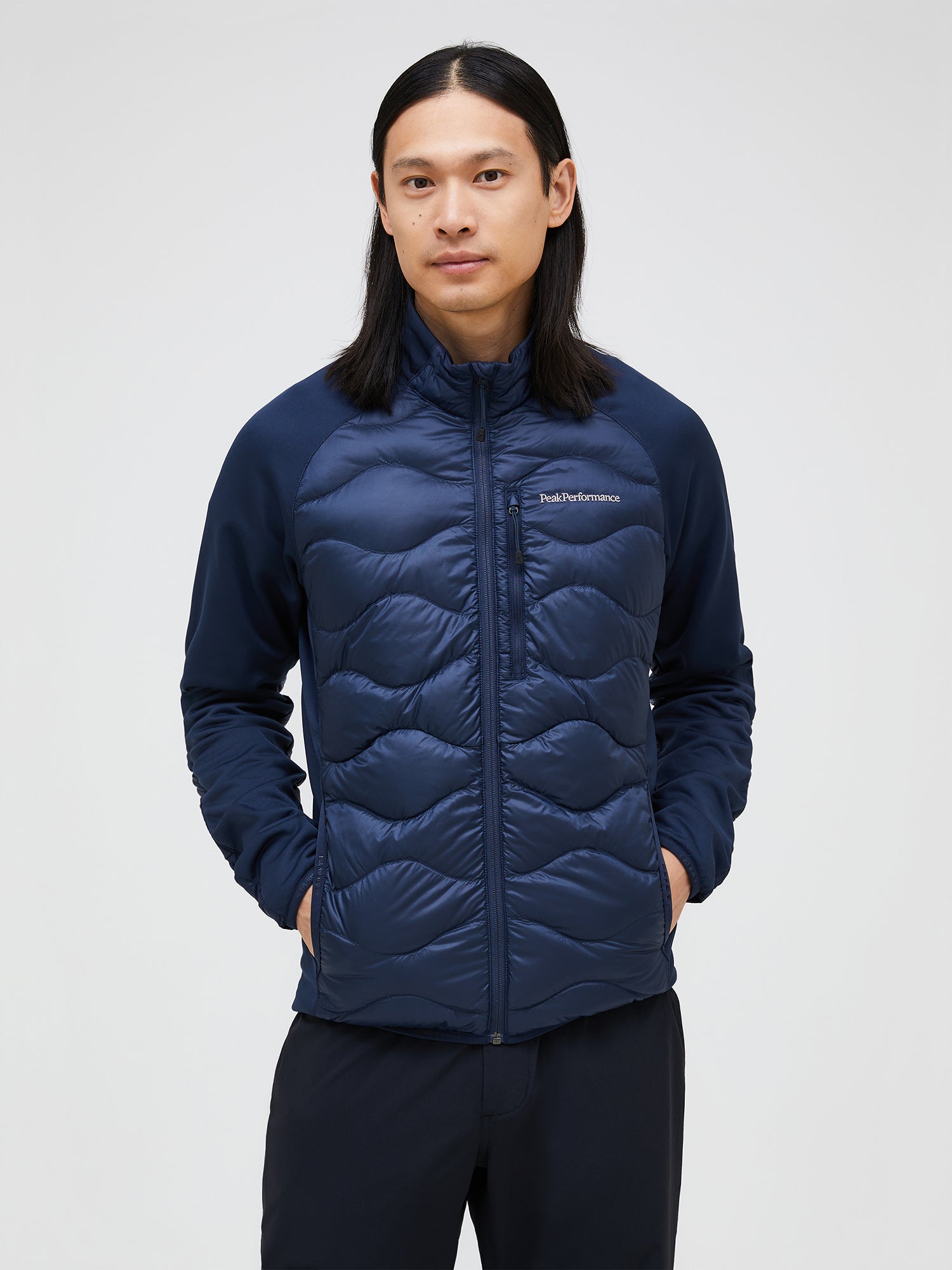 Peak Performance | 【FW24新着】ヘリウム ハイブリッド ダウン ジャケット メンズ