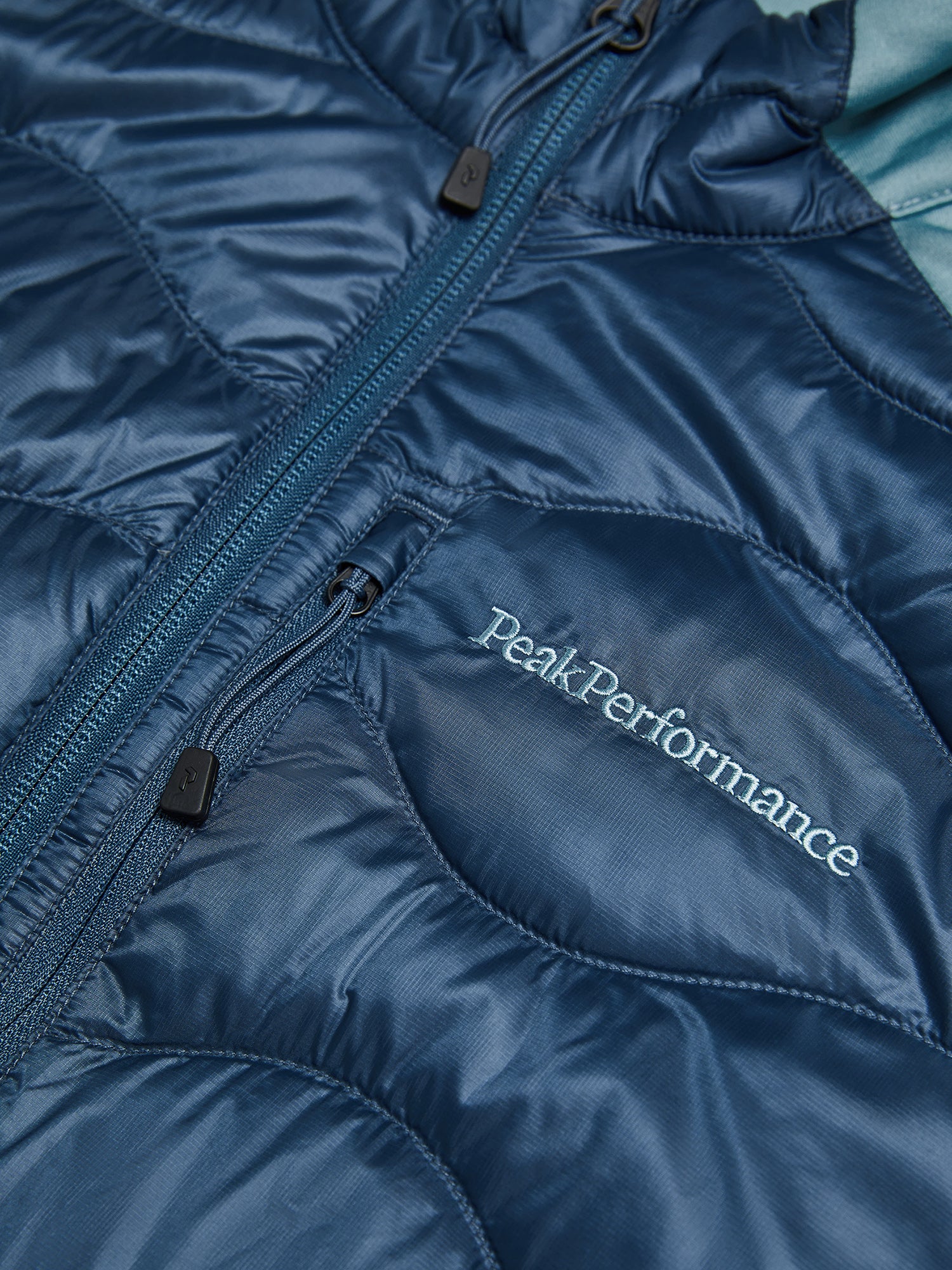 Peak Performance ヘリウム ハイブリッド ダウン ジャケット M FW25新着】ヘリウム ハイブリッド ダウン ジャケット メンズ