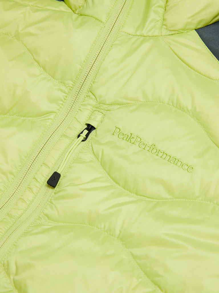 【FW25新着】ヘリウム ハイブリッド ダウン フード メンズ