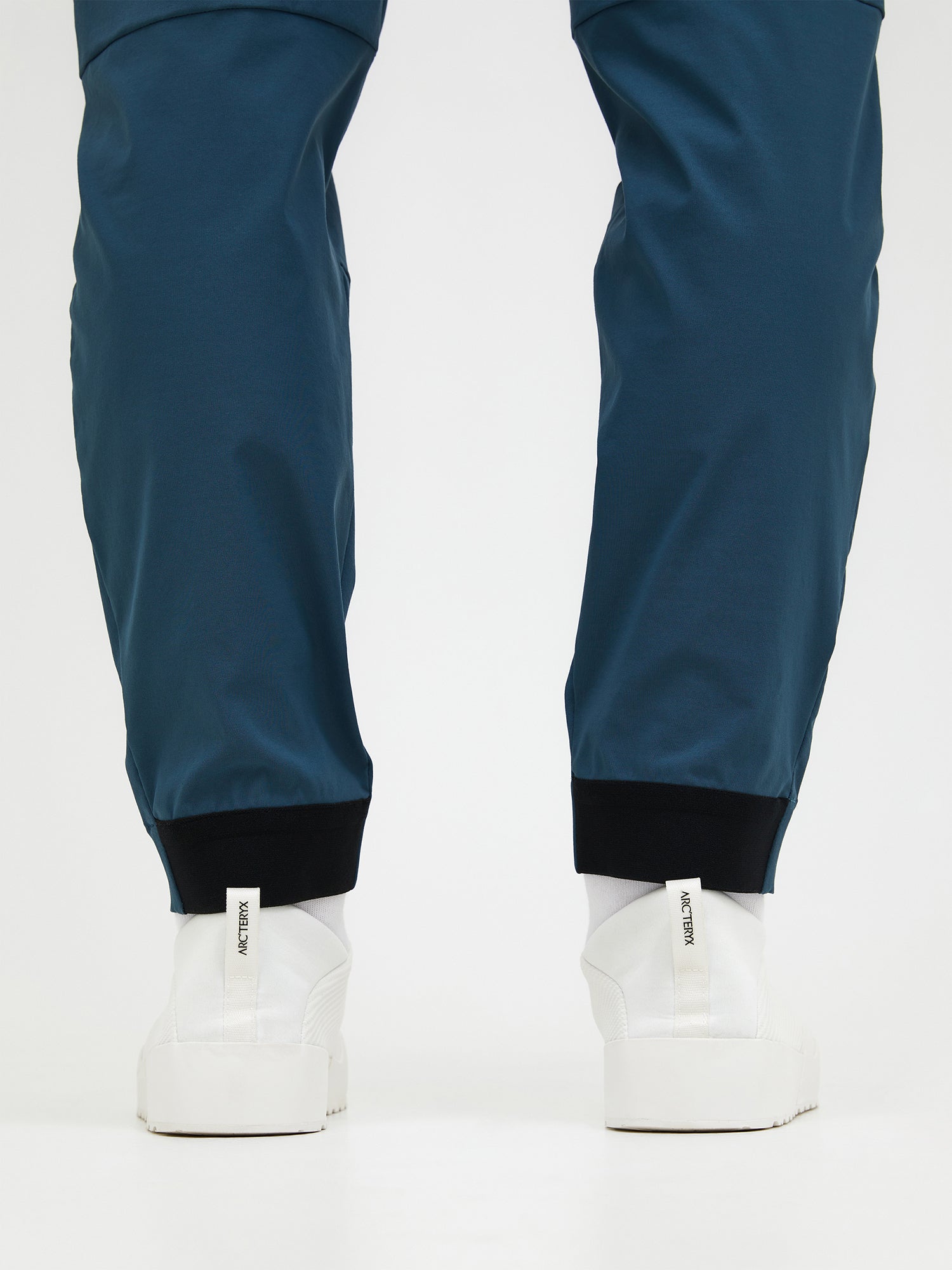 FW25新着】トレイル パンツ メンズ – ピークパフォーマンス公式