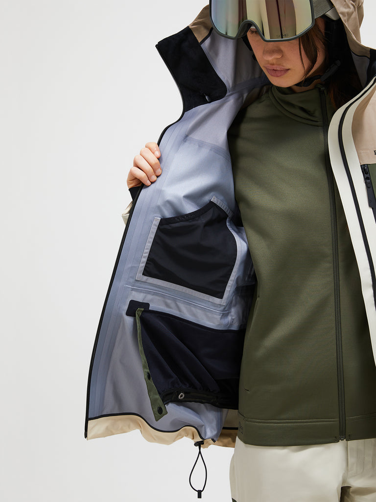 グラビティ GORE-TEX 3L ジャケット ウィメンズ