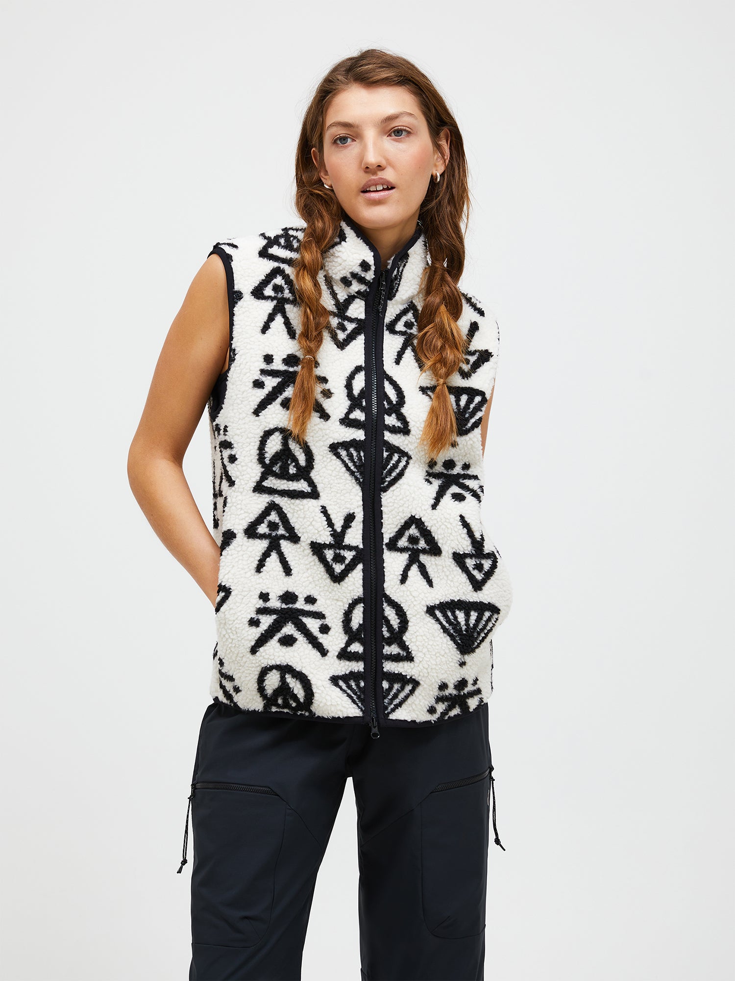 ピークパフォーマンス レディースフリースジャケット 日本Mサイズ フリース ウィメンズ – ピークパフォーマンス公式オンラインストア