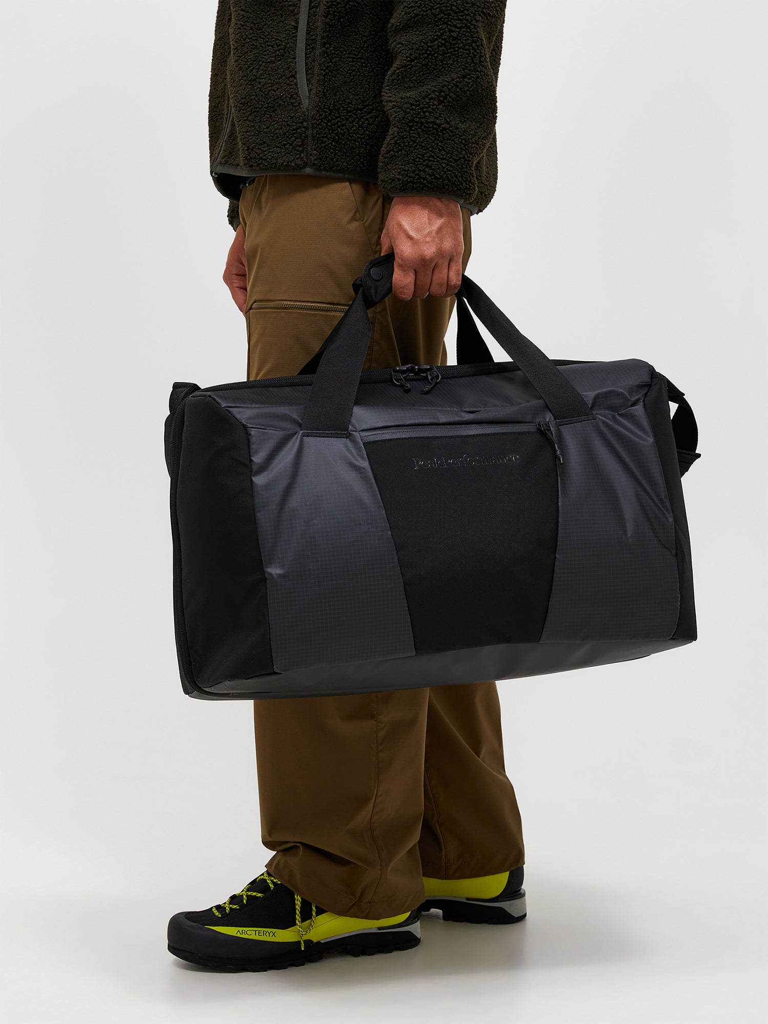 SS26新着】バーティカル ダッフル 40L – ピークパフォーマンス公式