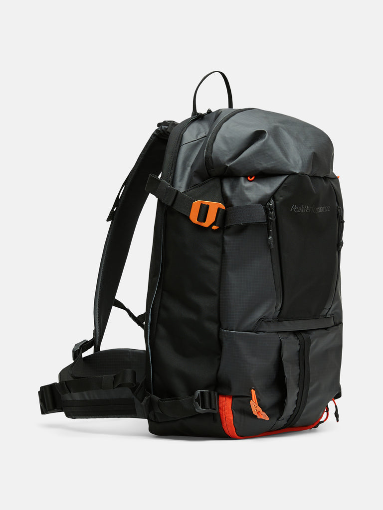 【FW26新着】バーティカル スキー バックパック 20L