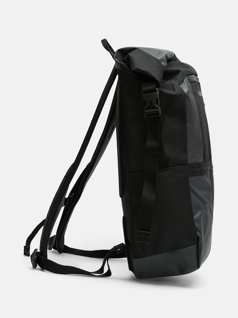 【FW25新着】ロールトップ バックパック 21.5L