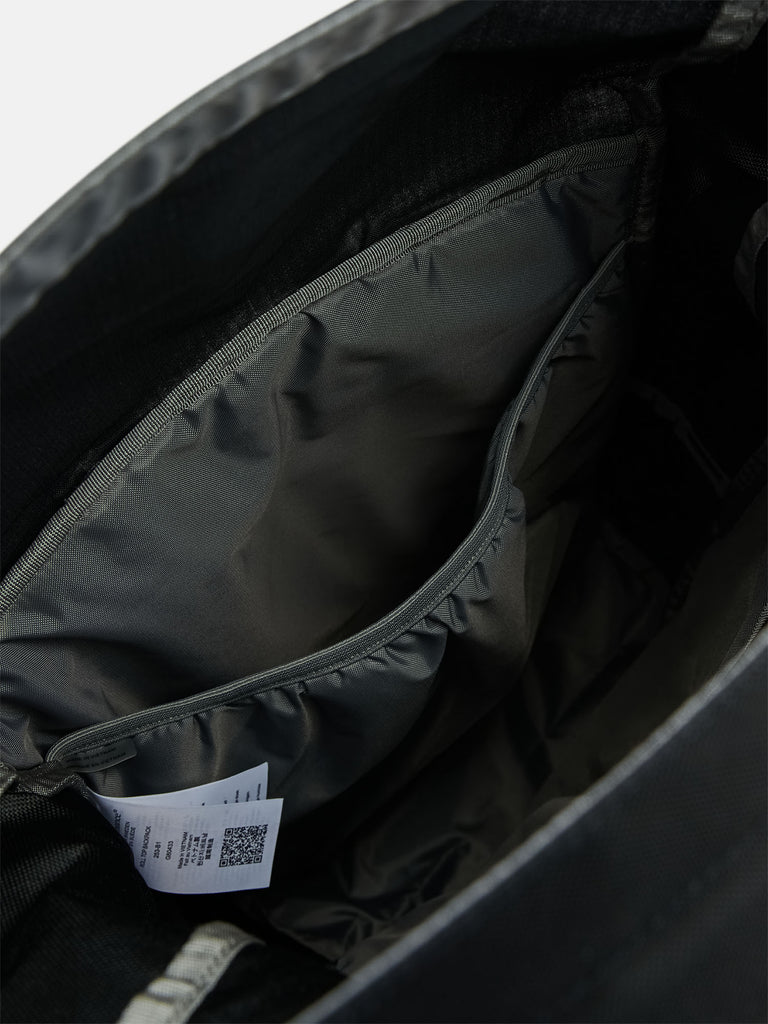 【FW25新着】ロールトップ バックパック 21.5L