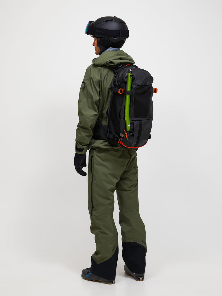 【FW25新着】バーティカル スキー バックパック 25L