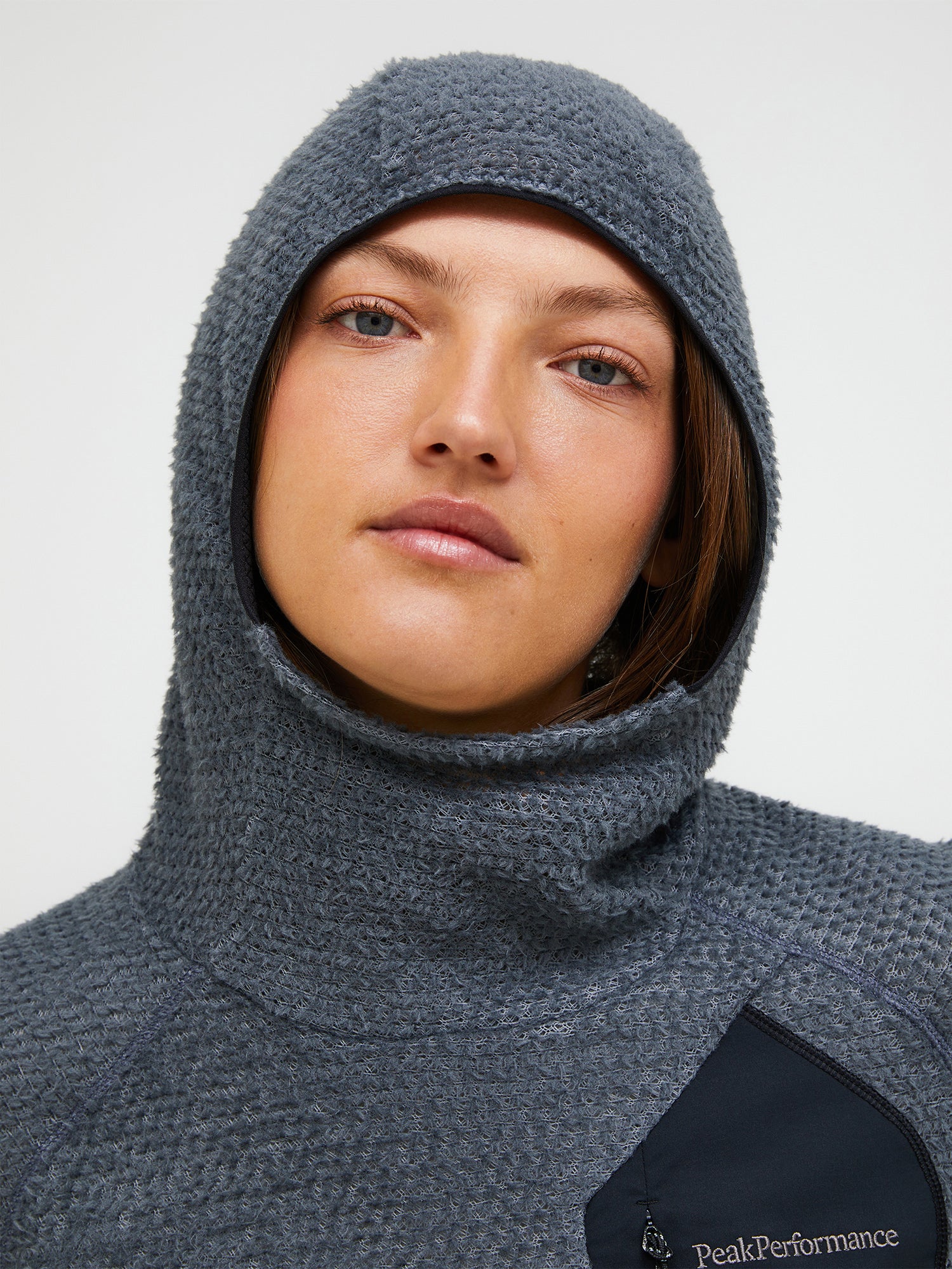 Peak Performance フーディ グレー 000000028662-09-l.jpg?t=