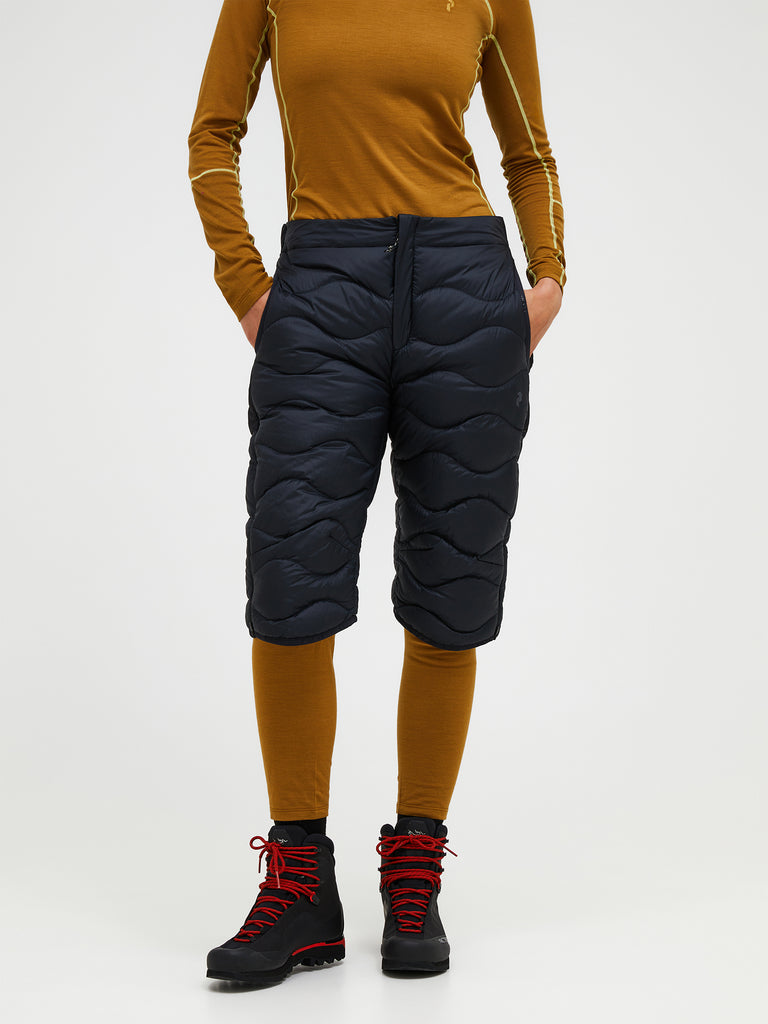 【FW25新着】ヘリウム ダウン ショーツ ウィメンズ