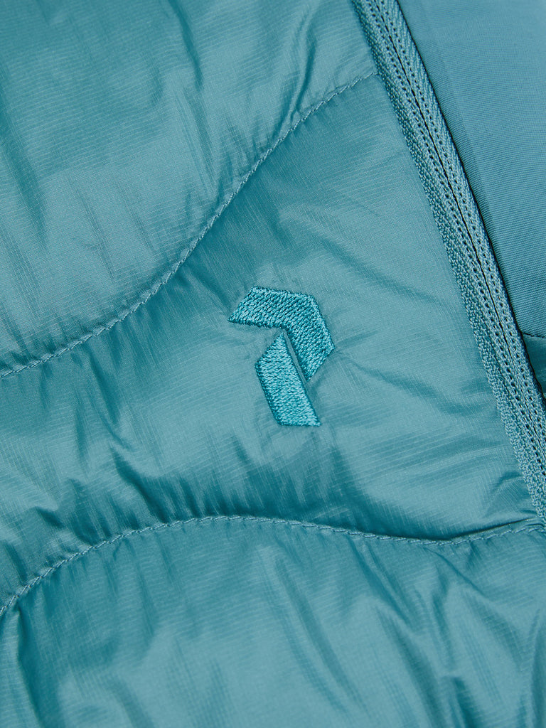 【FW25新着】ヘリウム ダウン ショーツ メンズ
