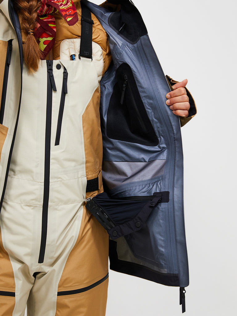【FW25新着】バーティカル GORE-TEX Pro 3L シェル ジャケット ウィメンズ