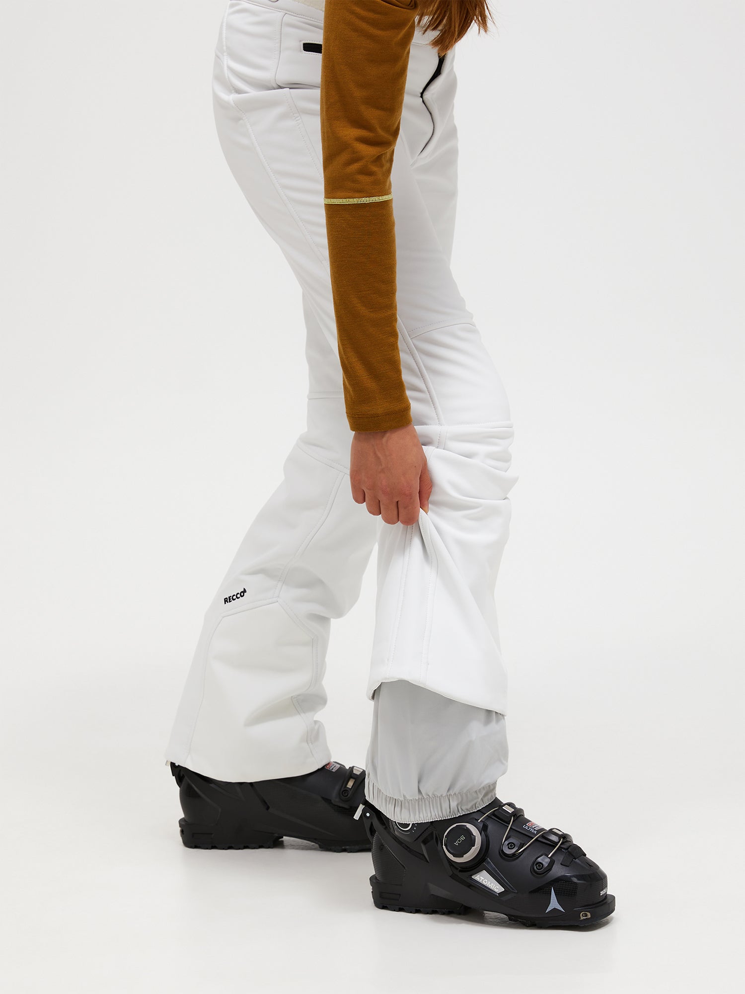 FW25新着】ストレッチ ソフトシェル スキー パンツ ウィメンズ