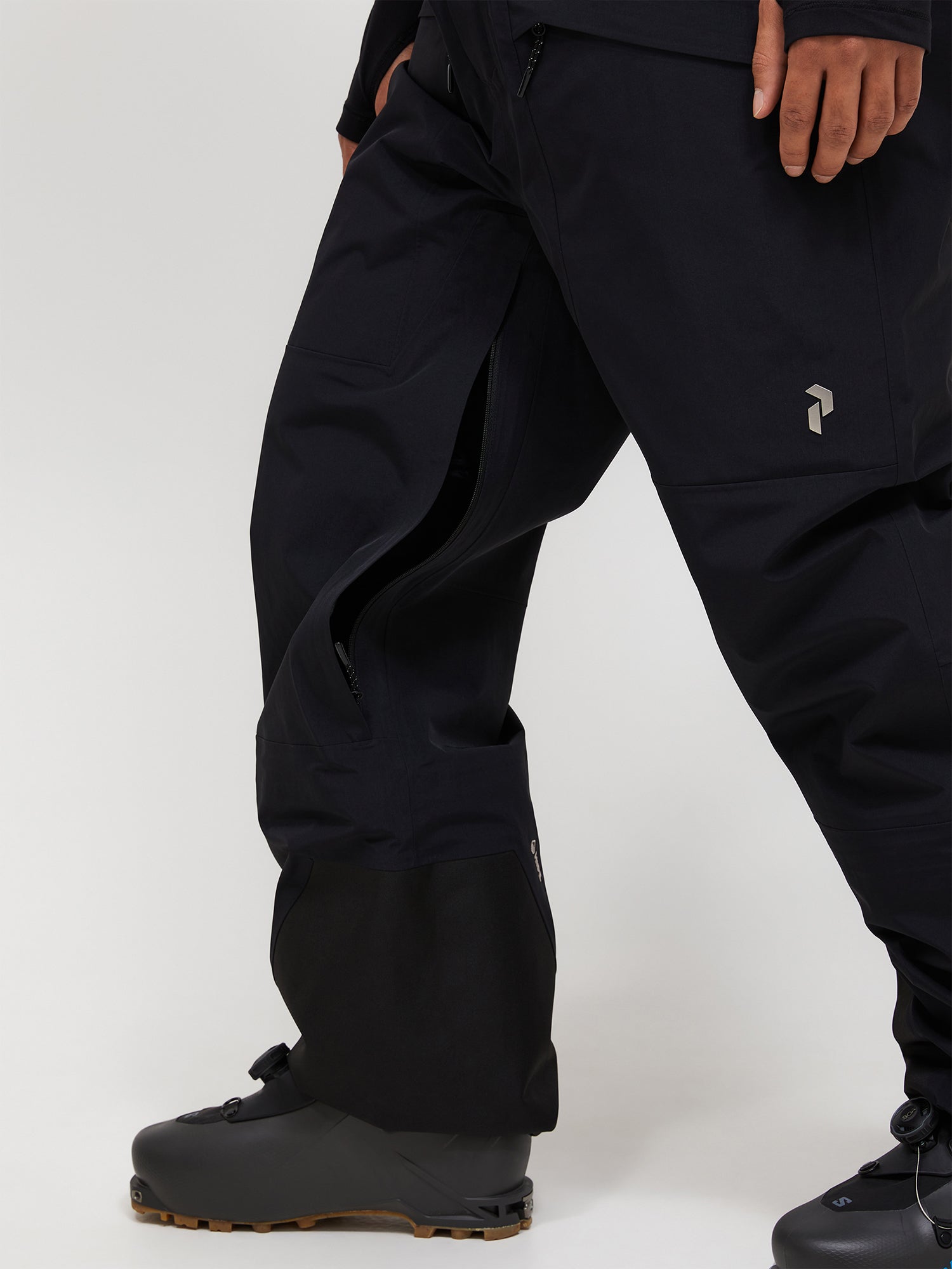 FW25新着】エッジ HIPE® 3L シェル ビブ パンツ メンズ – ピーク