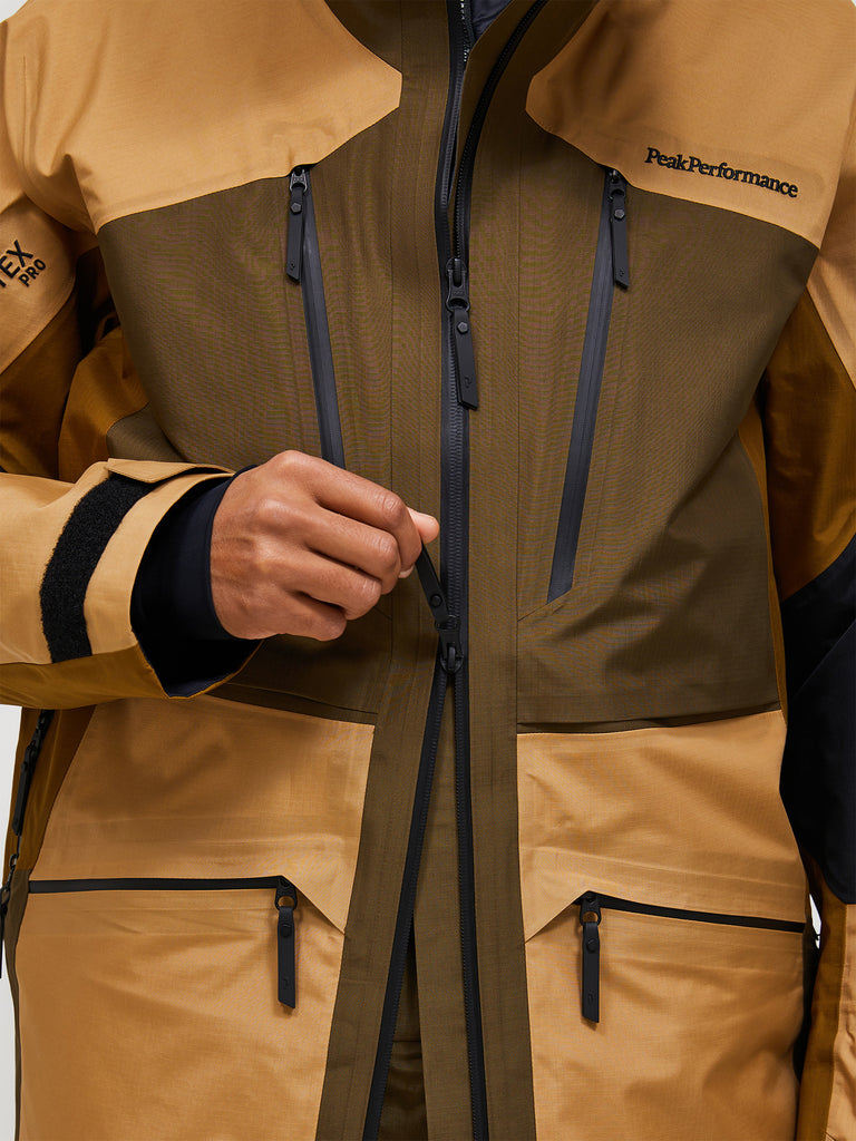 【FW25新着】バーティカル GORE-TEX Pro 3L シェル ジャケット メンズ