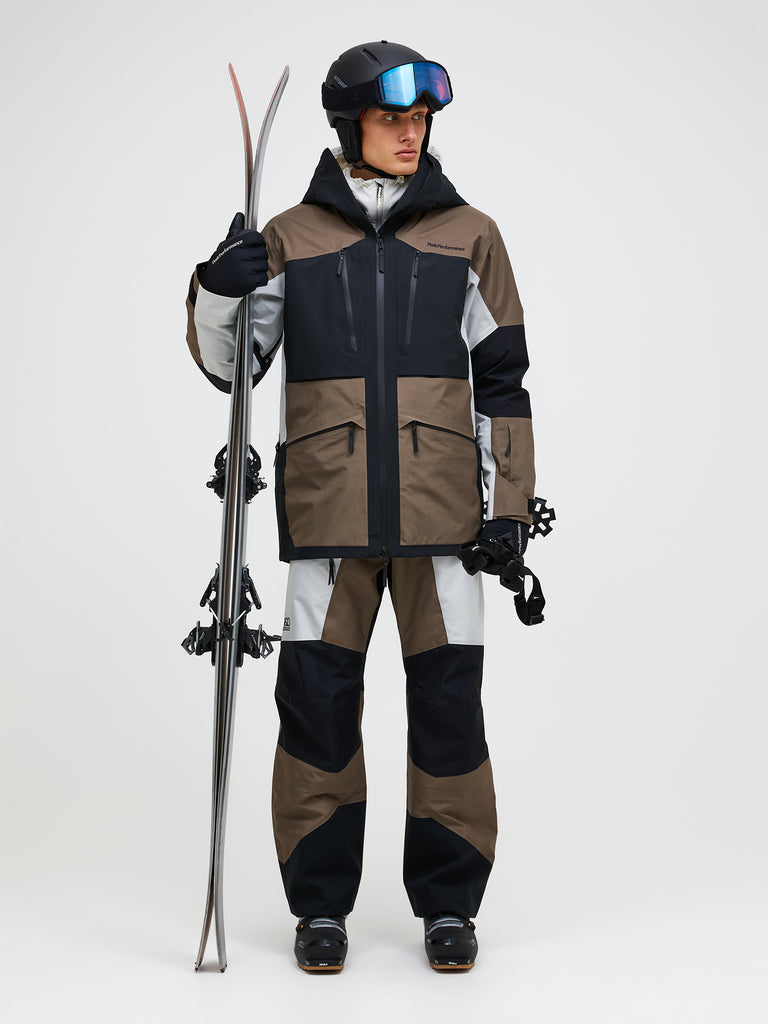 【FW26新着】バーティカル GORE-TEX Pro 3L シェル ジャケット メンズ