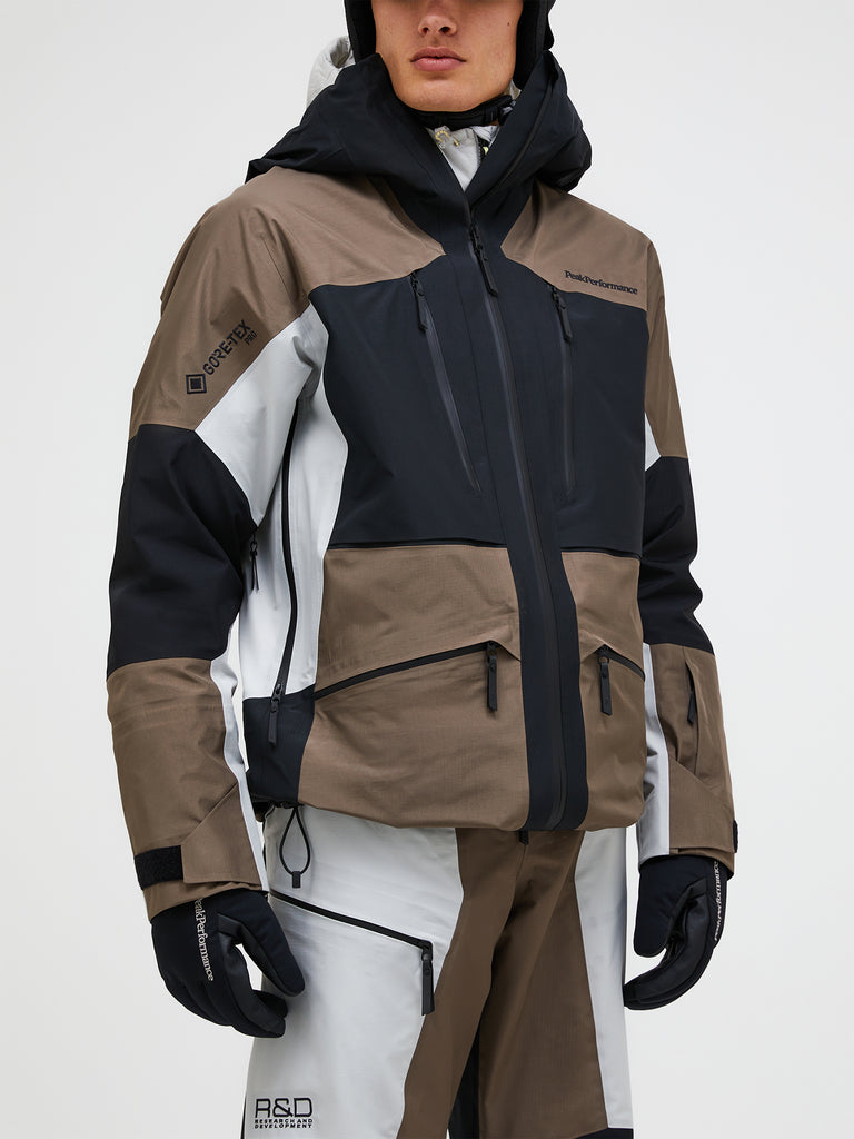 【FW26新着】バーティカル GORE-TEX Pro 3L シェル ジャケット メンズ