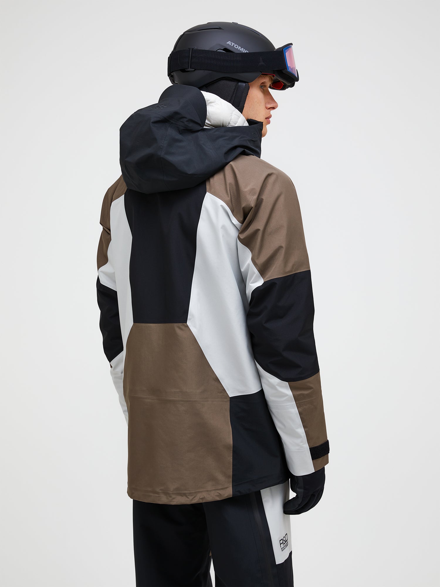 FW26新着】バーティカル GORE-TEX Pro 3L シェル ジャケット メンズ