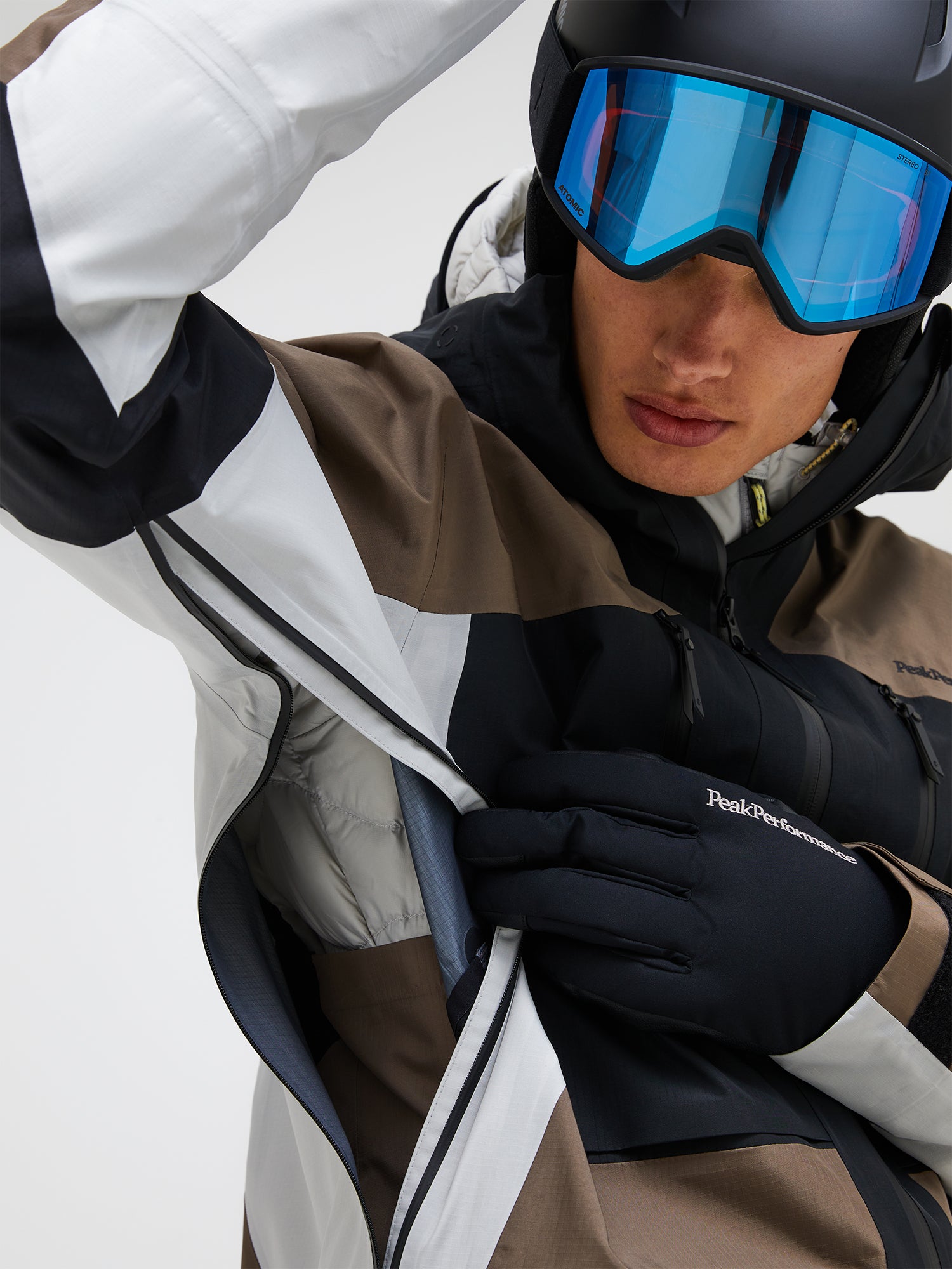 FW26新着】バーティカル GORE-TEX Pro 3L シェル ジャケット メンズ
