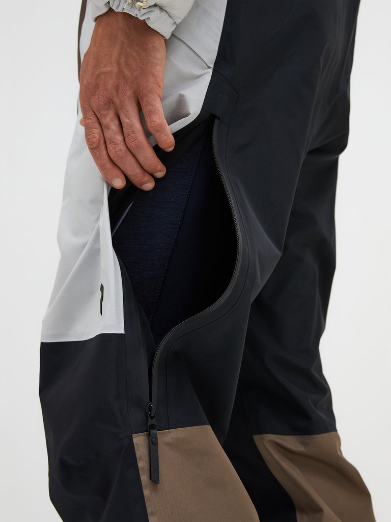 【FW26新着】バーティカル GORE-TEX Pro 3L シェル ビブ パンツ メンズ