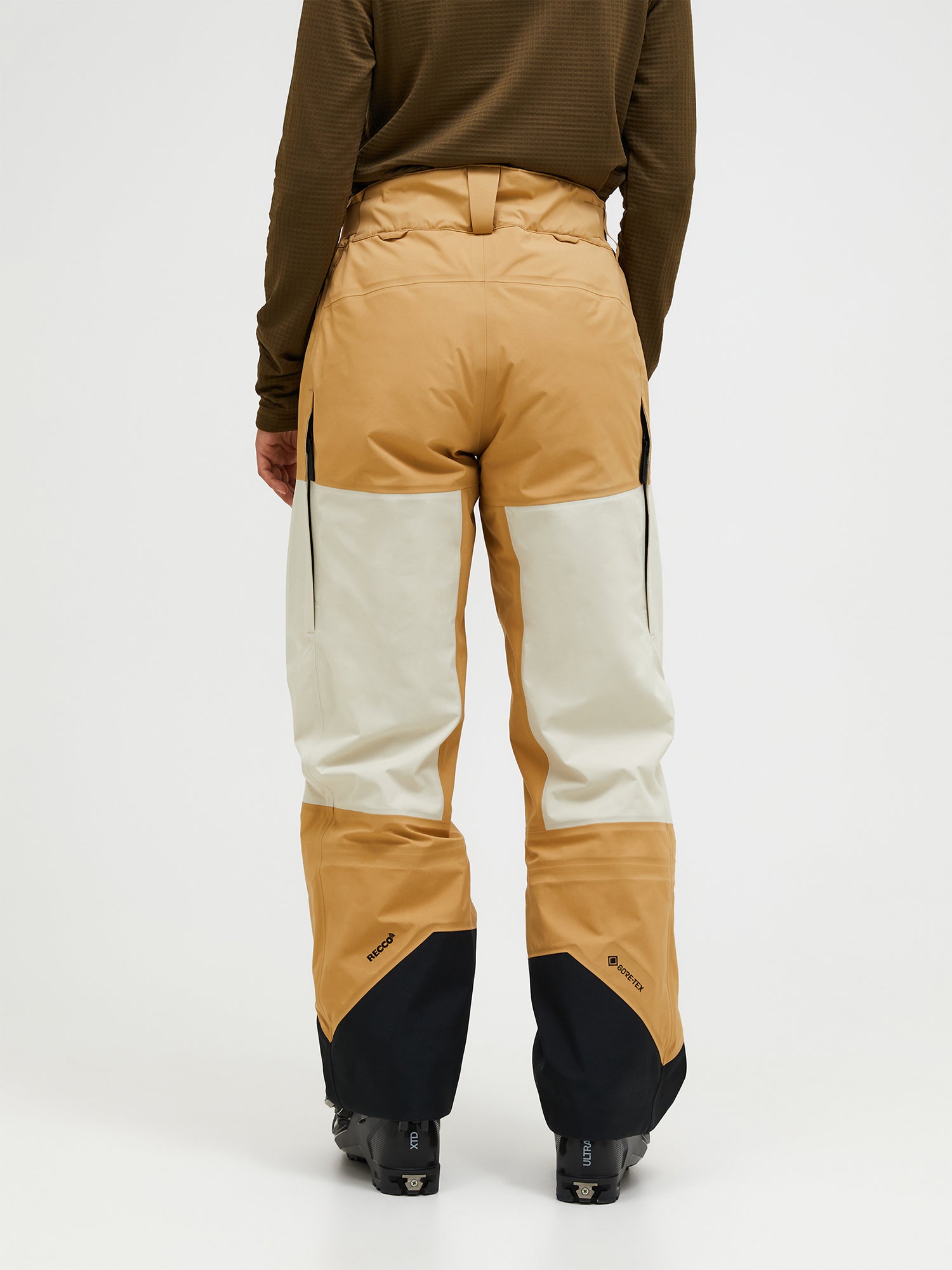 ピークパフォーマンス　グラヴィティジャケット・パンツ　ウィメンズXS ピークパフォーマンス グラヴィティジャケットXS・パンツS ウィメンズ