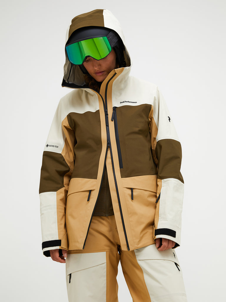 【FW25新着】グラビティ GORE-TEX 3L シェル ジャケット ウィメンズ