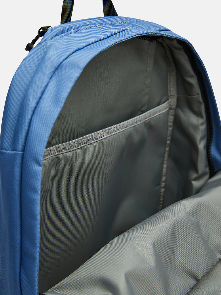 【FW26新着】デツアー バックパック 15L