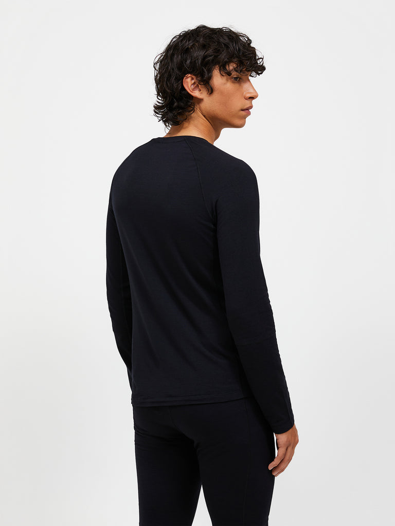 【FW25新着】マジック クルー ウールブレンド ベースレイヤー メンズ